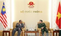 マレーシア国防次官、ベトナムを訪問