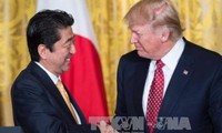 日米電話首脳会談 首相“武力行使排除しない姿勢評価”