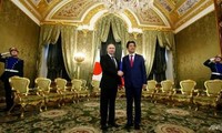 プーチン氏「最も困難な問題ですら一緒に」