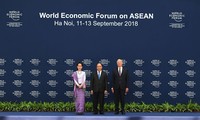 ＷＥＦ－ＡＳＥＡＮ2018に出席する指導者らの歓迎式