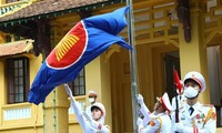 ASEAN 日増しに威信を向上