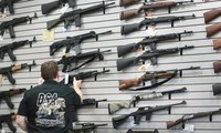 DV加害者の銃禁止は合憲　米最高裁、規制を支持