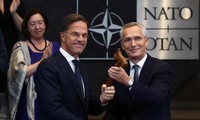 ＮＡＴＯ、ルッテ事務総長が就任　ウクライナへの支持表明