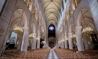 仏のノートルダム大聖堂 再開祝う式典