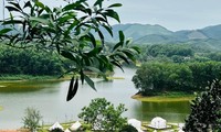 ゲンチェ湖・タイグェン省の“グリーン・ジェム”