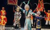 ベトナム伝統音楽カイルオンの特集