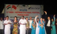 Pembukaan Festival ke-5  Persahabatan Rakyat  Vietnam-India di India