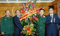 Deputi PM Vietnam Nguyen Xuan Phuc mengunjungi Lembaga Kejaksaan dan  Pengadilan Militer   Pusat.