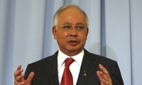 PM Malaysia mengumumkan  unsur kabinet baru.