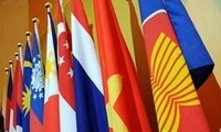 ASEAN membahas langkah mendorong harmonisasi prosedur  bea cukai.