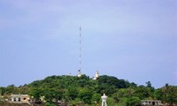 Pulau Con Co - pulau hijau  dengan daya hidup yang kuat di pos depan Tanah Air