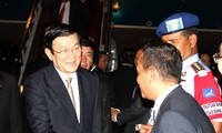 Presiden Vietnam, Truong Tan Sang mengadakan pertemuan bilateral dalam kerangka aktivitas-aktivitas KTT APEC-21