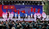 Memperingati hari perang perlawanan nasional dan berdirinya Tentara Rakyat Vietnam.