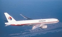 Pesawat  terbang MH370 Malaysia  hilang sebelum masuk ke zona kontrol lalu lintas udara Vietnam.