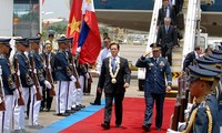 PM Vietnam, Nguyen Tan Dung  tiba di Filipina.