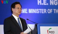 Upacara penyambutan kunjujngan  resmi PM Vietnam Nguyen Tan Dung di India.