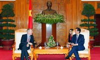 PM Nguyen Tan Dung menerima Dubes Amerika Serikat, Theodore Osius sehubungan dengan awal  masa baktinya di Vietnam