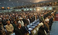 Parlemen Afghanistan mengesahkan daftar unsur kabinet.