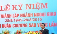 Diplomatik  Vietnam: 70 tahun konsisten dengan garis politik luar negeri yang damai