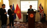 Peresmian Kantor Atase Pertahanan Vietnam di Kerajaan Inggeris.