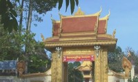 Penyelenggaraan pertemuan untuk menyambut pesta Sene Dolta tradisional  dari warga etnis Khmer