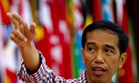 Presiden Amerika Serikat dan  Presiden Indonesia  mengadakan pembicaraan di Gedung Putih