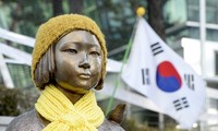 Amerika Serikat menyambut  Jepang dan Republik Korea  tentang penanganan  ganti rugi terhadap korban budak  seksual