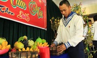 Hari Raya  yang bersuasana hangat  di kota madya Truong Sa