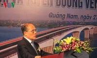 Ketua MN Nguyen Sinh Hung  menghadiri acara peresmian jembatan Cua Dai, provinsi Quang Nam