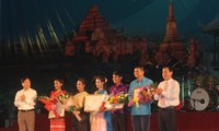 Penutupan Festival Kesenian lima negara Vietnam, Laos, Kamboja, Myanmar dan Thailand-tahun 2016