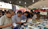 Pembukaan Pesta Buku Hanoi-2016