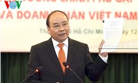 PM Vietnam, Nguyen Xuan Phuc bertemu dengan para intelektual diaspora Vietnam yang tipikal