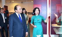 PM Vietnam, Nguyen Xuan Phuc mengunjungi Museum Wanita Vietnam