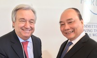 PM Vietnam, Nguyen Xuan Phuc menghadiri sesi-sesi dialog pada  Konferensi WEF Davos