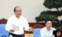 PM Vietnam, Nguyen Xuan Phuc  memimpin sidang periodik Pemerintah  untuk bulan Juli 2017