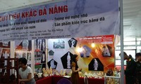 Enam negara berpartisipasi pada pekan raya  internasional suvenir  barang kerajinan tangan artistik Hanoi