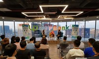 Kalangan muda  Viet Nam  belajar pengalaman start-up internasional