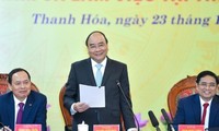 PM Viet Nam, Nguyen Xuan Phuc  mengadakan temu kerja dengan pra pemimpin teras Provinsi Thanh Hoa