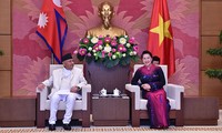 Ketua MN Viet Nam, Nguyen Thi Kim Ngan menerima  PM Nepal, Khadga Prasad Sharma Oli.