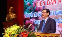 Deputi PM Vietnam, Vuond Dinh Hue  menghadiri  Forum produksi dan pemasaran buah kelengkeng Bac Giang