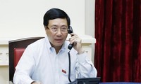 Viet Nam-Singapura mengadakan pembicaraan telepon tentang pernyataan PM Lee Hsien Long