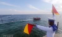 Komunitas internasional perlu memberikan reaksi keras dalam menghadapi eskalasi tindakan ketegangan Tiongkok di Laut Timur