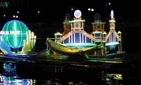 Pesta Pariwisata Malam Lampu Lilin Ninh Kieu-Can Tho kali ke-3 tahun 2019