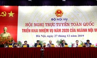 Deputi PM Truong Hoa Binh menghadiri Konferensi nasional online tentang penggelaran tugas tahun 2020 dari Instansi Dalam Negeri