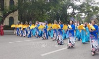 Ao Dai Vietnam  pantas menyandang sebagai pusaka budaya non-bendawi