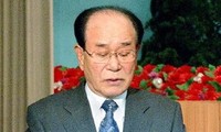 En visite au Vietnam, Kim Yong-nam reçu par Truong Tan Sang et Nguyen Phu Trong