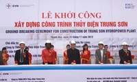 Mise en chantier de la centrale hydroélectrique de Trung Son