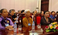 Deputy PM Vu Van Ninh receives Can Tho’s national contributors 