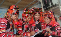 Costumes of the Ha Nhi