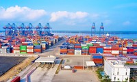 Vietnam's exports top 64 billion USD in two months 